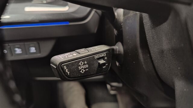 AUDI Q4 e-tron 2023 50 e-tron quattro Sportback Edition One