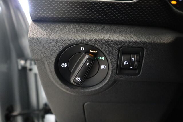 VOLKSWAGEN T-Cross 2023 Style Business 1,0 TSI 81 kW DSG-automaatti