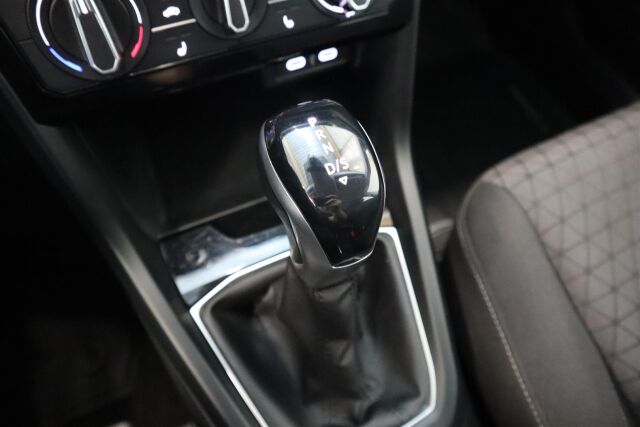 VOLKSWAGEN T-Cross 2023 Style Business 1,0 TSI 81 kW DSG-automaatti