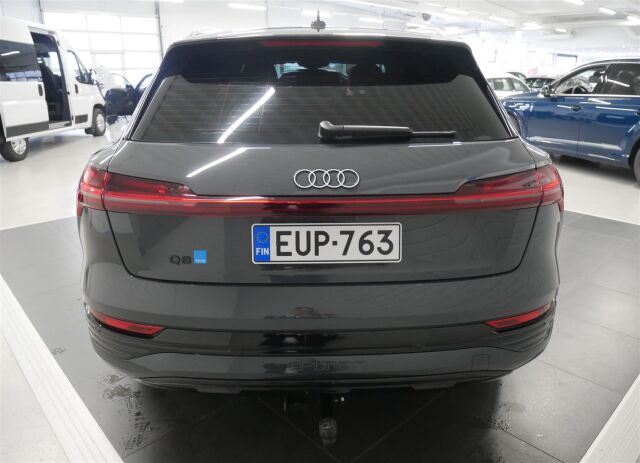 AUDI Q8 e-tron 2023 50 quattro Progress