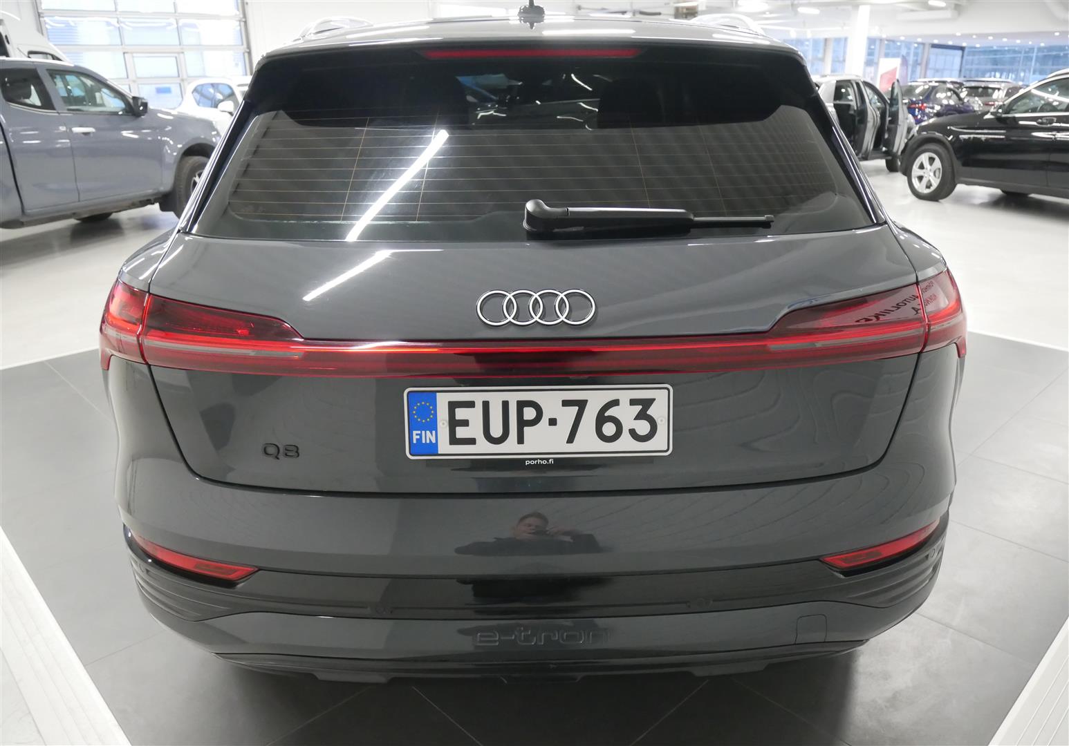 Audi Q8 e-tron 2023, kuva 7/25
