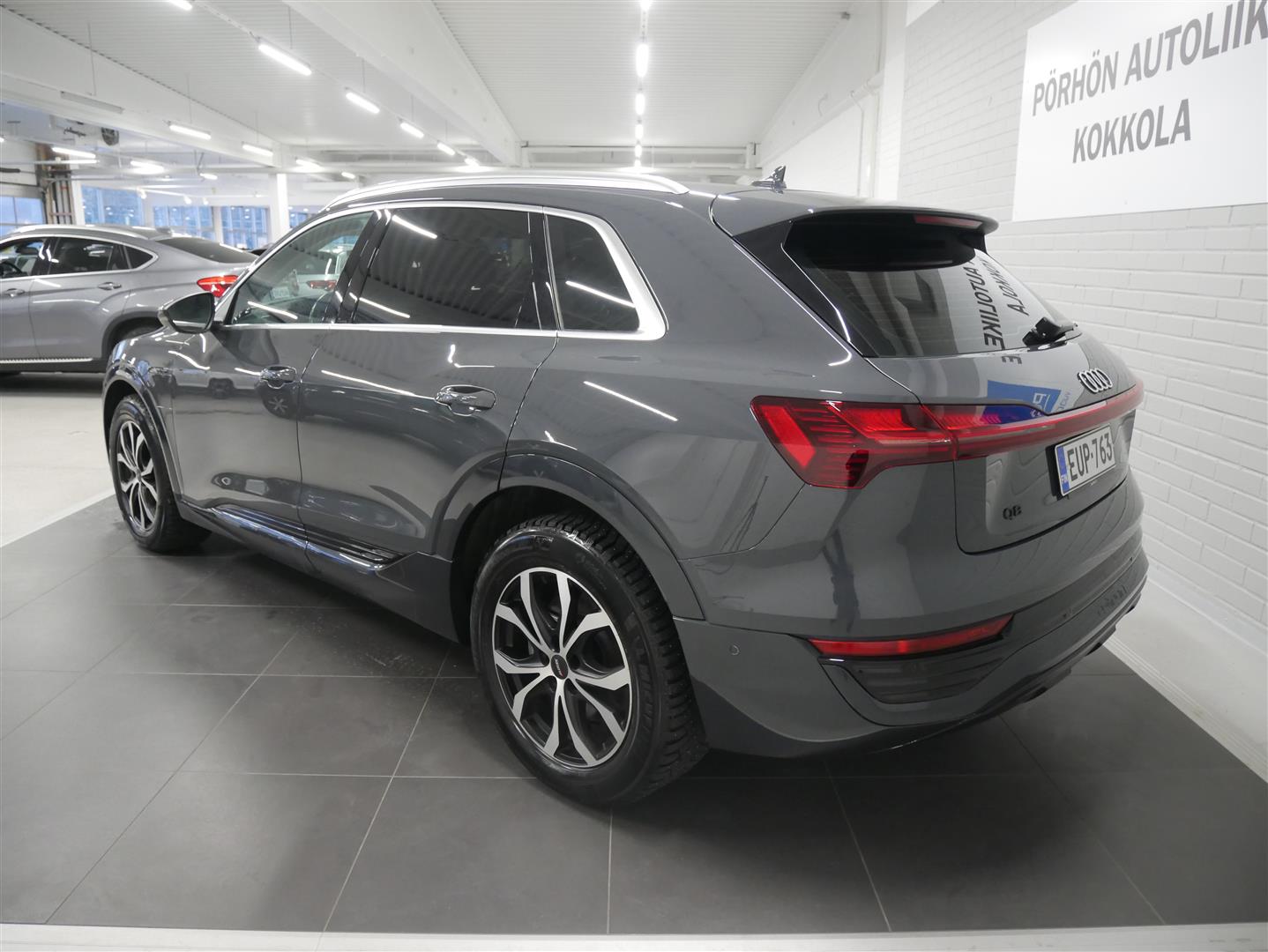 Audi Q8 e-tron 2023, kuva 4/25