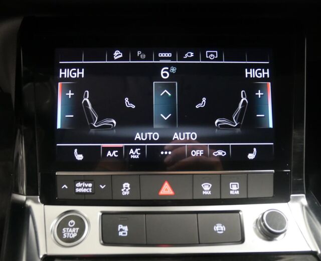 AUDI Q8 e-tron 2023 50 quattro Progress