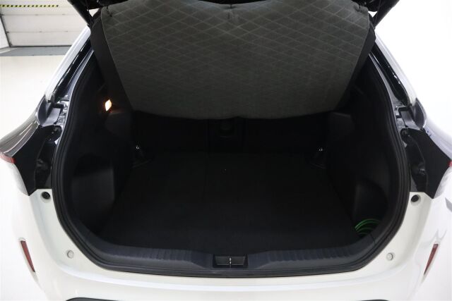 TOYOTA Yaris Cross 2023 1,5 Hybrid GR SPORT