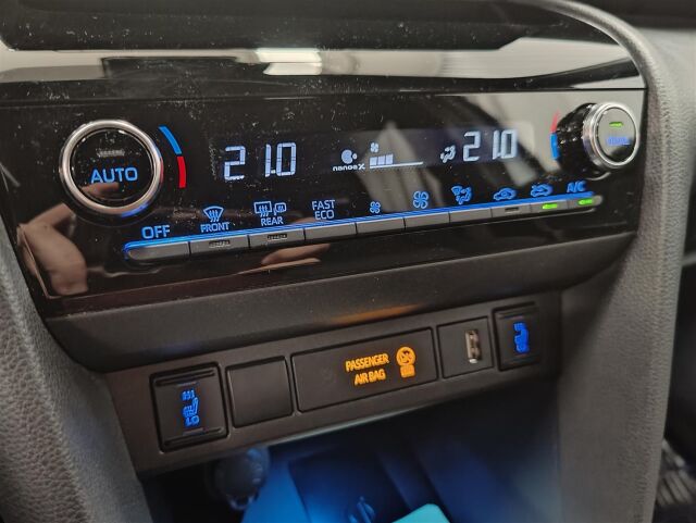 TOYOTA Yaris Cross 2023 1,5 Hybrid GR SPORT