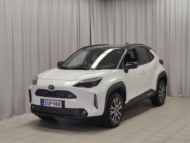 TOYOTA Yaris Cross 2023 1,5 Hybrid GR SPORT
