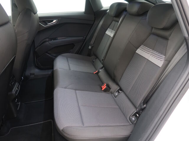 Audi Q4 e-tron 2023 40 e-tron Sportback