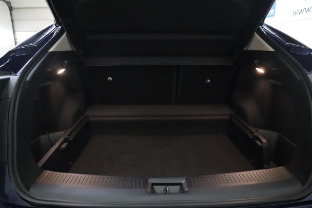 Nissan Ariya 2024 63kWh Advance 2WD