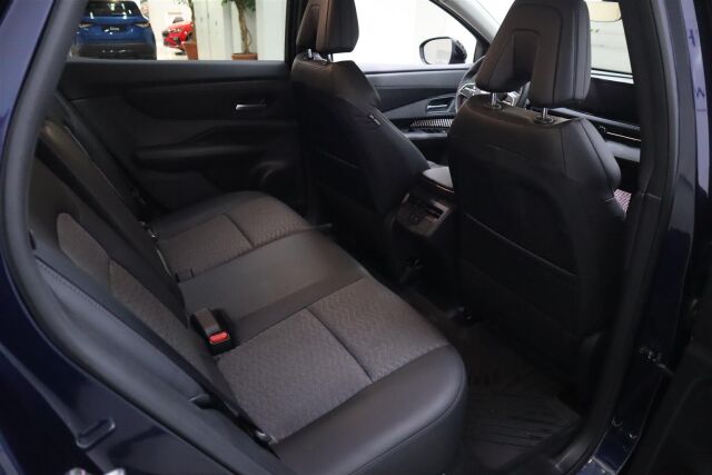 Nissan Ariya 2024 63kWh Advance 2WD