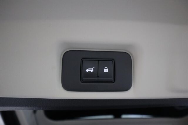Nissan Ariya 2024 63kWh Advance 2WD