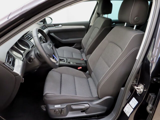 Volkswagen Passat 2023 Variant GTE Business Plug-In Hybrid 160 kW DSG-automaatti