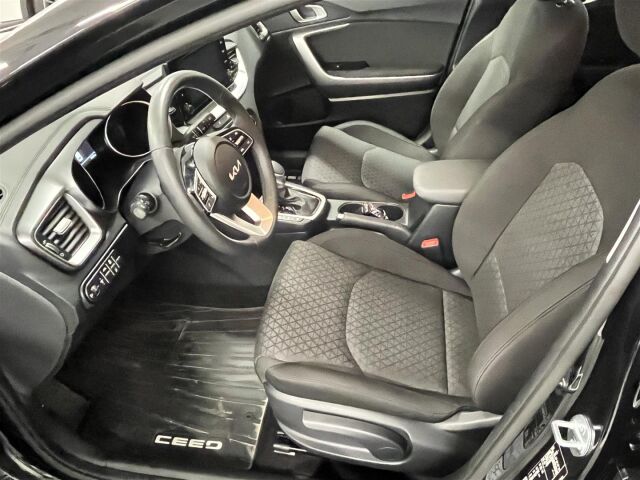 Kia Ceed 2024 1,0 T-GDI Mild-Hybrid 120hv LX Comfort SW DCT