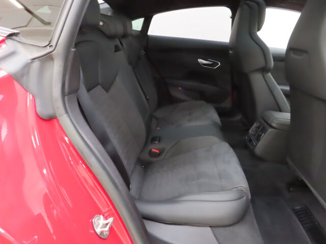 Audi e-tron GT 2024 60 quattro