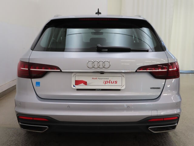 Audi A4 2024 Avant 40 TFSI MHEV Land of quattro