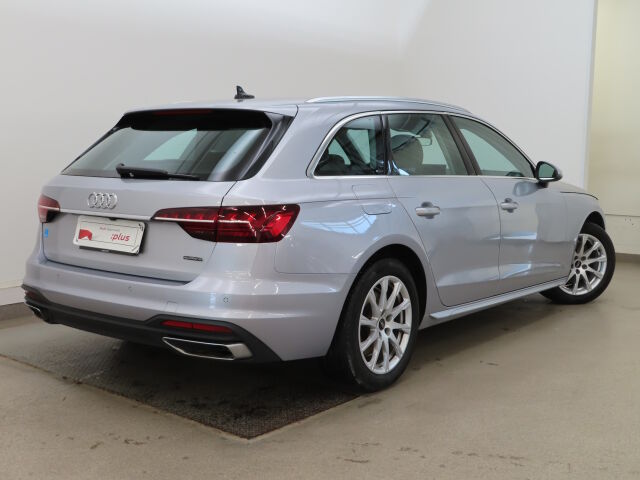 Audi A4 2024 Avant 40 TFSI MHEV Land of quattro
