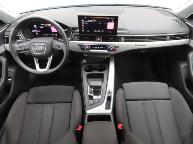 AUDI A4 2024 Avant 40 TFSI MHEV Land of quattro