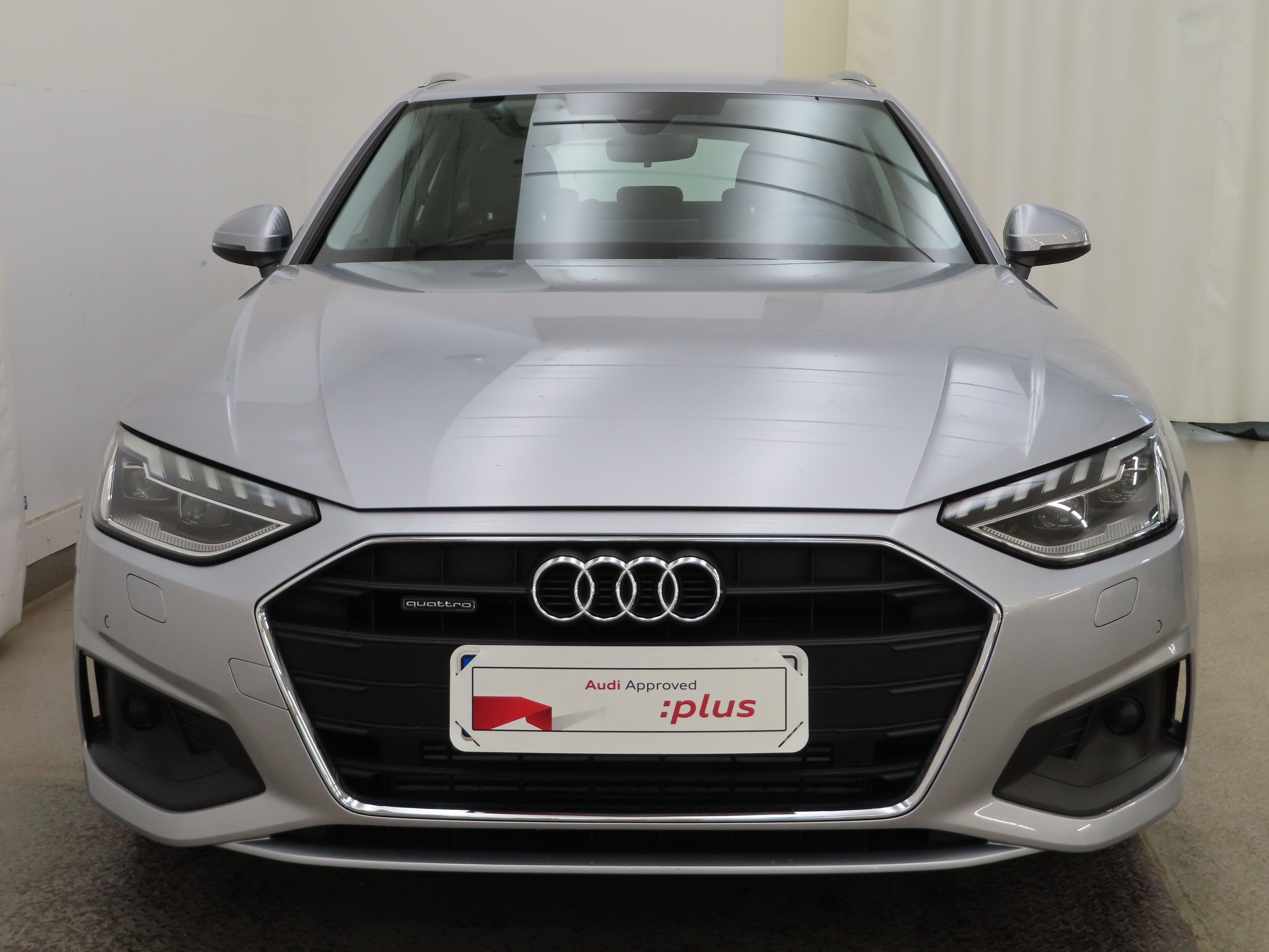 Audi A4 2024, kuva 2/10