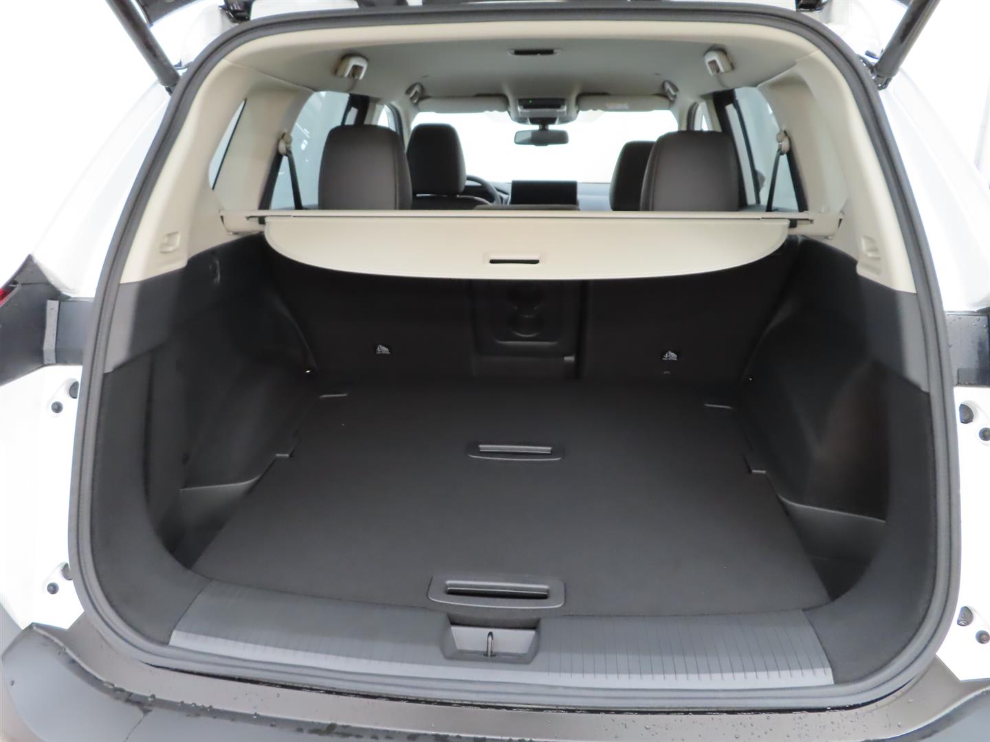 Nissan X-Trail e-4ORCE N-Trek 5ST MY24 2025, kuva 8/8