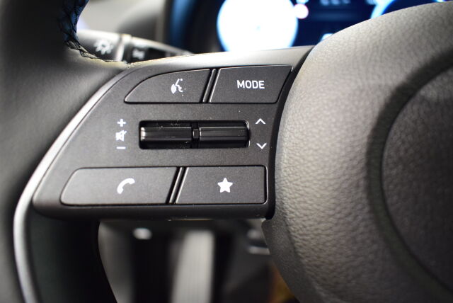 Hyundai i20 5d 2025 1,0 T-GDI 100 hv 7-DCT Comfort***SIS 2X RENKAAT***