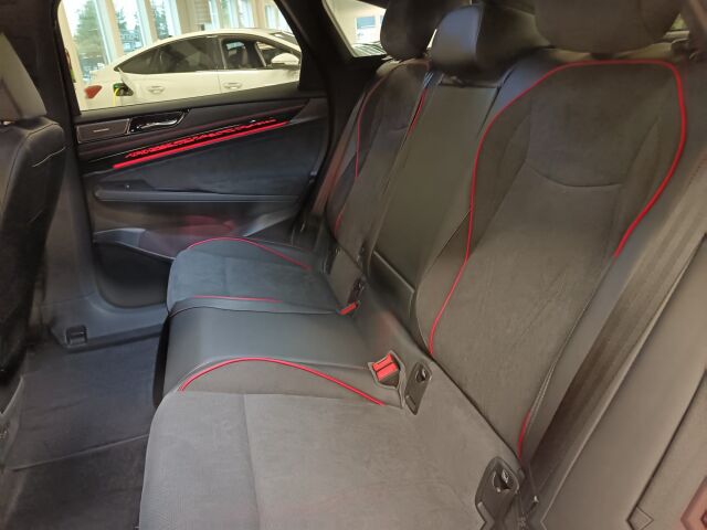 Volkswagen ID.7 2025 GTX 4MOTION 75-v Juhlamalli 250 kW, akku 86 kWh