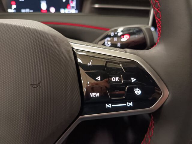 Volkswagen ID.7 2025 GTX 4MOTION 75-v Juhlamalli 250 kW, akku 86 kWh