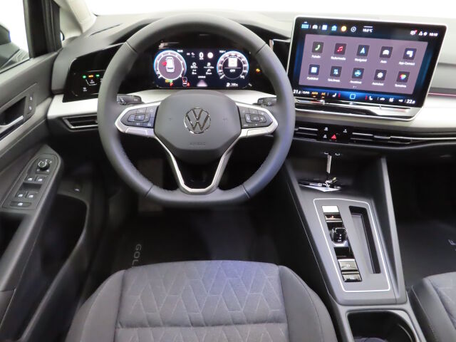 Volkswagen Golf 2025 Variant Comfort Business 1,5 eTSI 85 kW (MHEV) DSG-automaatti