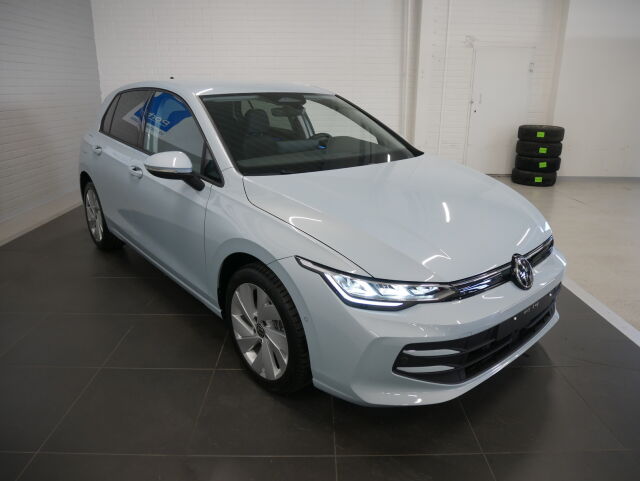 Volkswagen Golf 2026 Comfort 75-v Juhlamalli eHybrid 150 kW (PHEV) DSG-automaatti*Talvirenkaat 750€*Heti toimitukseen!*