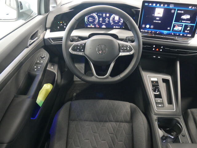 Volkswagen Golf 2026 Comfort 75-v Juhlamalli eHybrid 150 kW (PHEV) DSG-automaatti*Talvirenkaat 750€*Heti toimitukseen!*