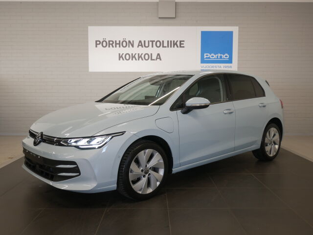 Volkswagen Golf 2026 Comfort 75-v Juhlamalli eHybrid 150 kW (PHEV) DSG-automaatti*Talvirenkaat 750€*Heti toimitukseen!*