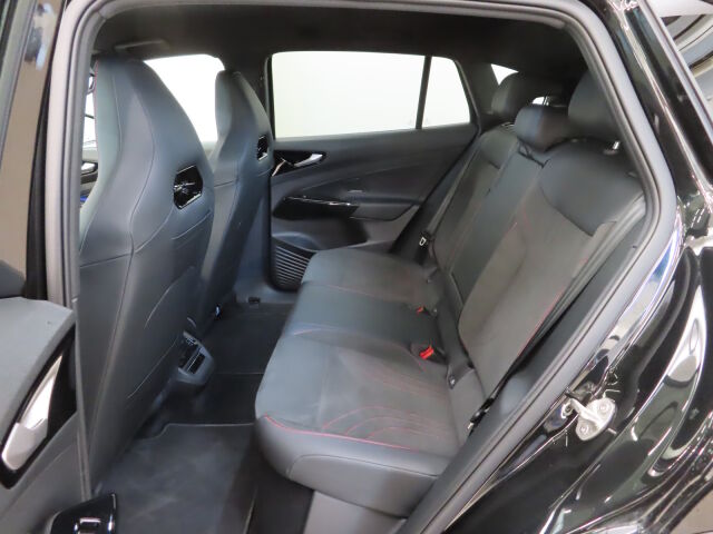 Volkswagen ID.4 2025 GTX 4MOTION 75-v Juhlamalli 250 kW, akku 79 kWh