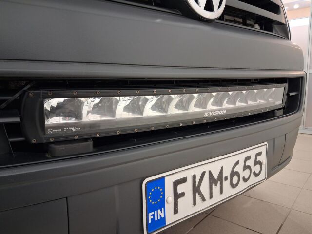 VOLKSWAGEN Transporter 2011 umpipakettiauto pitkä 2,0 TDI 75 kW Worker *SIS. ALV*