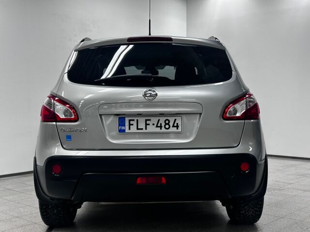 NISSAN Qashqai 2013 1,6L Stop / Start System Style 360 2WD 5M/T AVM