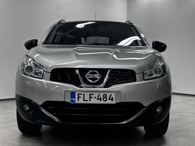 NISSAN Qashqai 2013 1,6L Stop / Start System Style 360 2WD 5M/T AVM