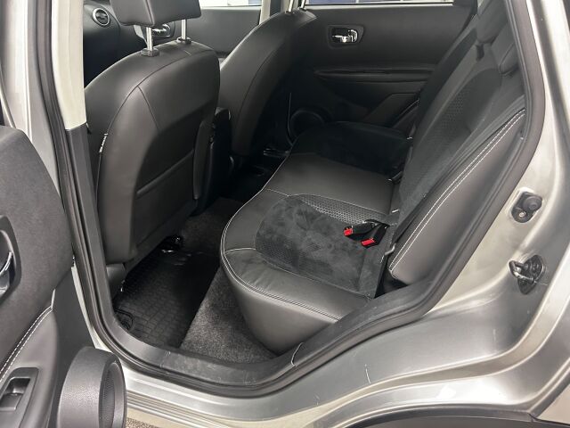 NISSAN Qashqai 2013 1,6L Stop / Start System Style 360 2WD 5M/T AVM