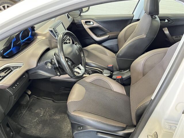 PEUGEOT 2008 2014 Allure VTi 82 2Tronic
