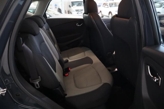 RENAULT Captur 2015 TCe 120 EDC-aut Navi Style
