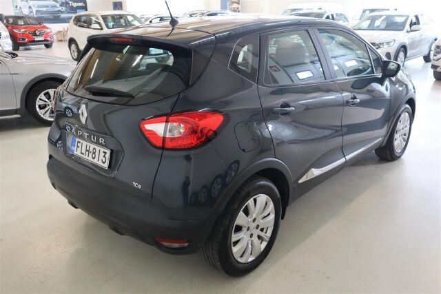 RENAULT Captur 2015 TCe 120 EDC-aut Navi Style