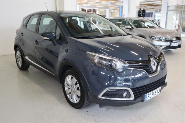 RENAULT Captur 2015 TCe 120 EDC-aut Navi Style