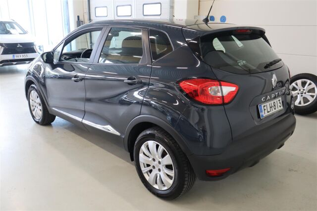 RENAULT Captur 2015 TCe 120 EDC-aut Navi Style