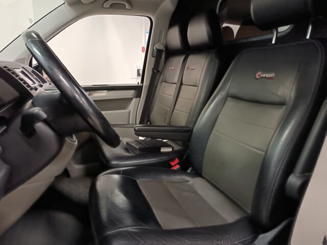 VOLKSWAGEN Transporter 2016 umpipakettiauto Pitkä 2,0 TDI 150kW 4Motion DSG (4M16)**MAKIA ALAVILLINEN PAKU**KIIRUHDA KAUPOILLE!!