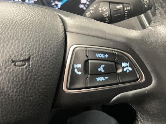 FORD C-Max 2016 Compact 1,5 EcoBoost 150 hv start/stop M6 Titanium