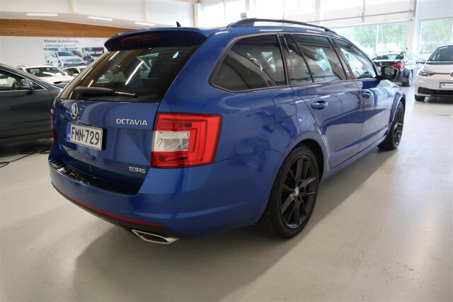 SKODA Octavia 2015 Combi 2,0 TDI 184 RS DSG Autom.