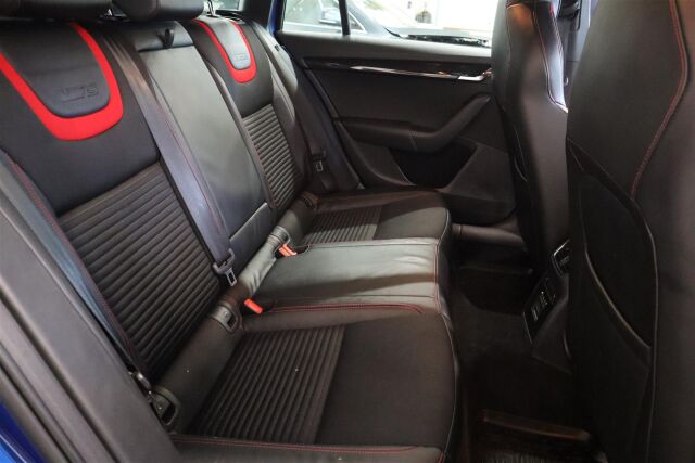 SKODA Octavia 2015 Combi 2,0 TDI 184 RS DSG Autom.