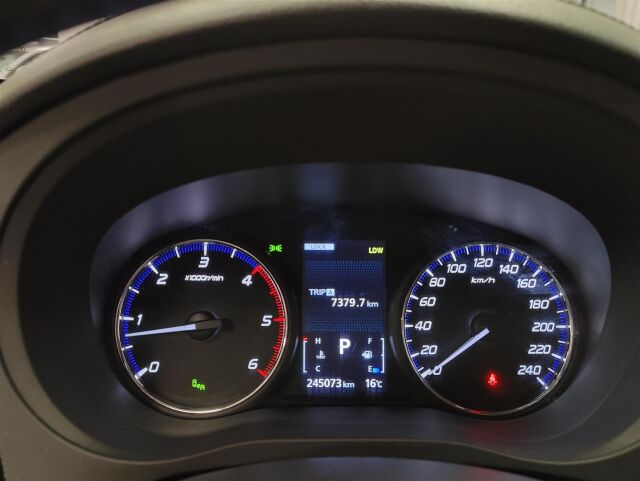 MITSUBISHI Outlander 2017 2,2 DI-D Instyle NAVI AT 4WD 7P