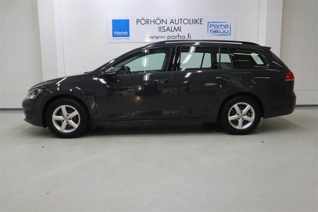 VOLKSWAGEN Golf 2017 Variant Luxline 1,2 TSI 63 kW (85 hv)