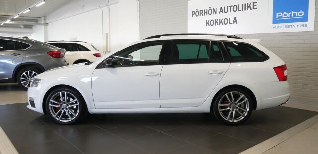 SKODA Octavia 2016 Combi 2,0 TDI 184 RS DSG Autom.