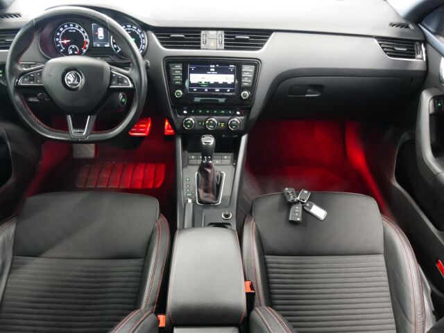 SKODA Octavia 2016 Combi 2,0 TDI 184 RS DSG Autom.