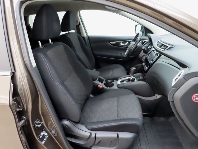 Nissan Qashqai 2017 DIG-T 115 N-Connecta 2WD Xtronic