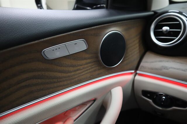 MERCEDES-BENZ E 2017 200 d A