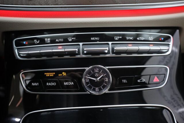 MERCEDES-BENZ E 2017 200 d A